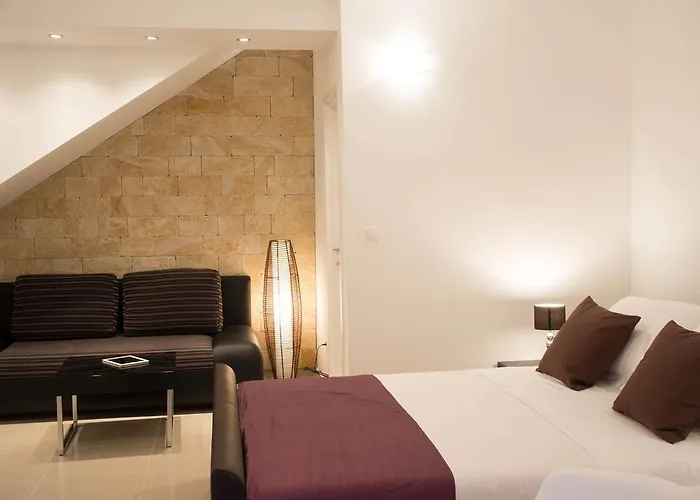 Split Allure Apartments