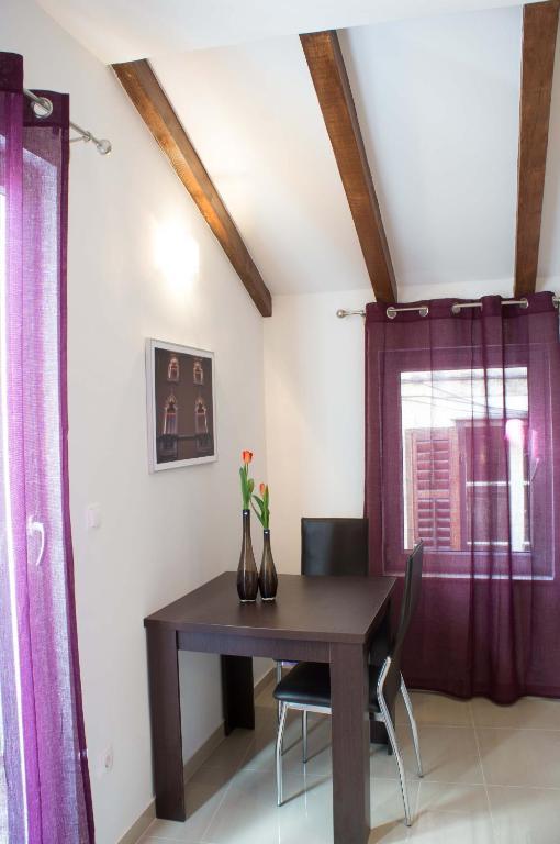 Apartment Allure *